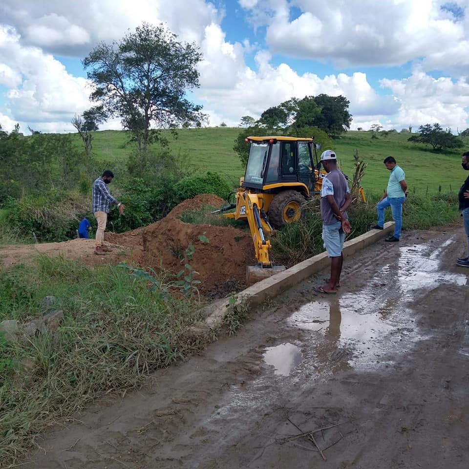 Construção da Ponte do Sitio.