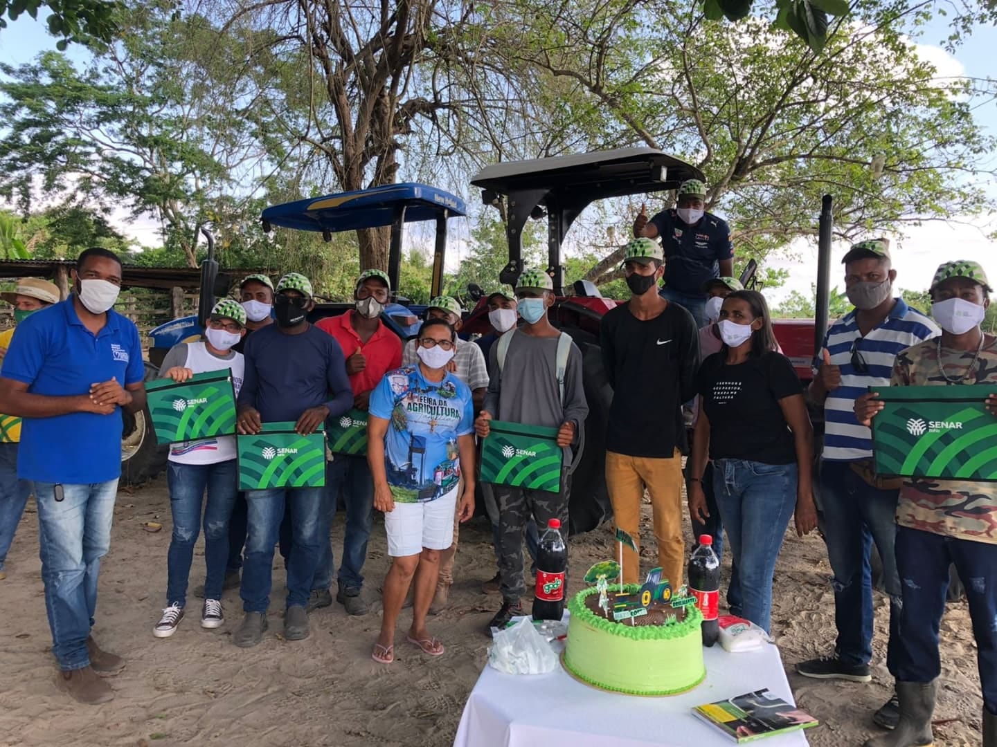 Conclusão de mais uma turma do Curso de Tratoristas.